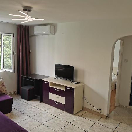 Confortable Cozy Apt Букурещ Стая снимка